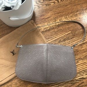 Louis Vuitton Demi-Lune Epi Leather Lilac
